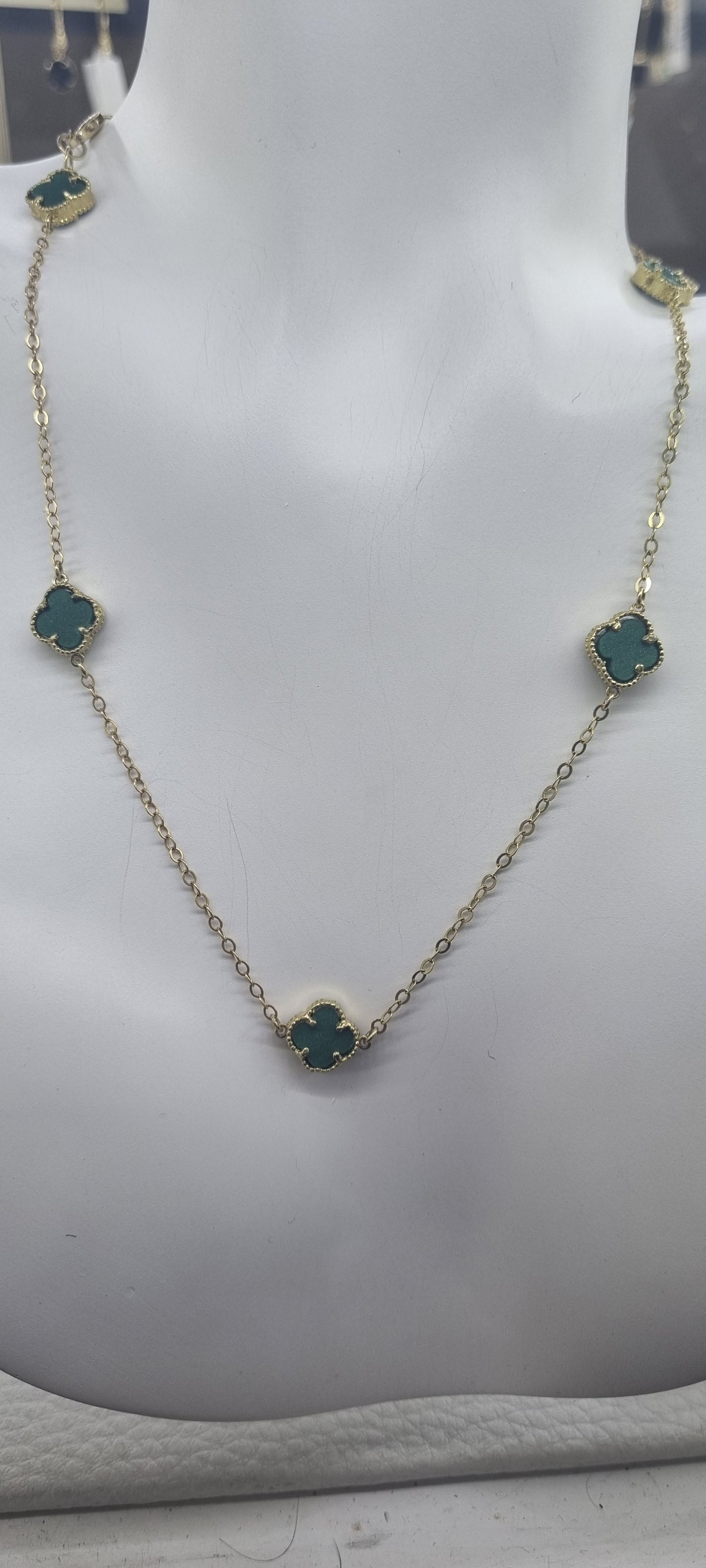 45CM CADENA TREBOL VERDE ORO 10K